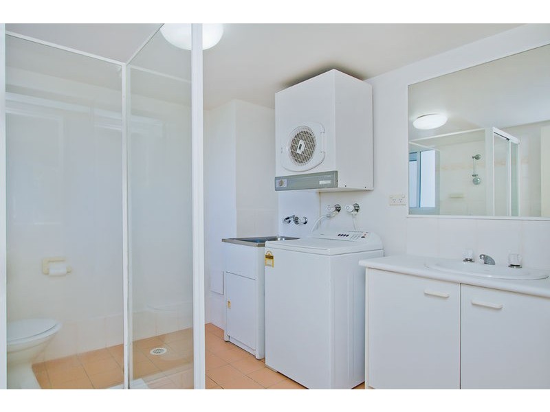 Unit 2 & Unit 11/4 Adori Street, Surfers Paradise QLD 4217