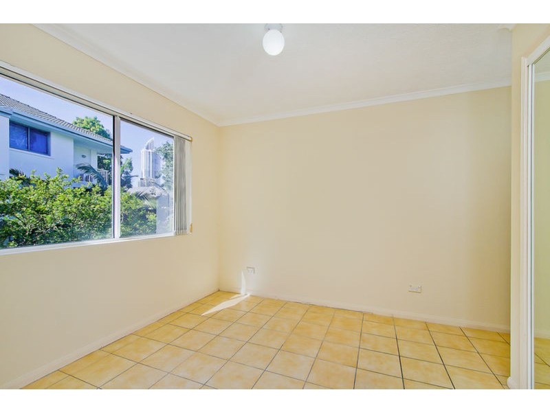 Unit 2 & Unit 11/4 Adori Street, Surfers Paradise QLD 4217