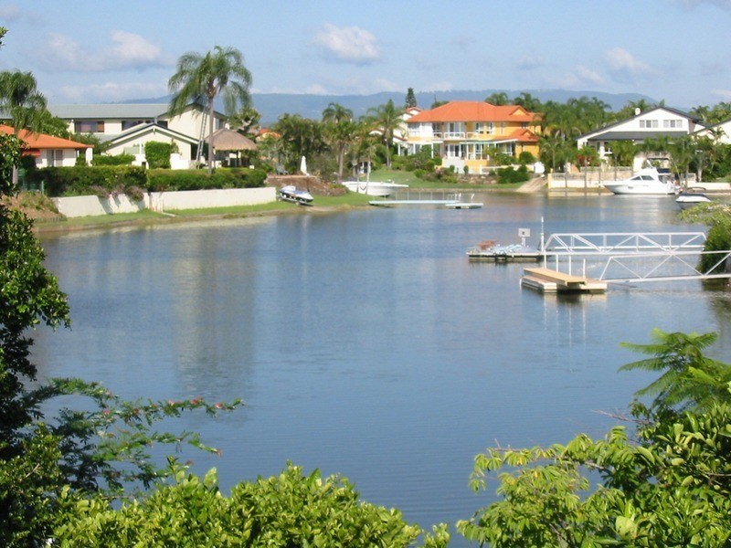 12 Forster Avenue, Sorrento QLD 4217