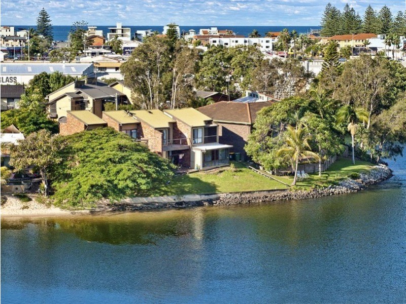 12 Orvieto  Avenue, Broadbeach QLD 4218