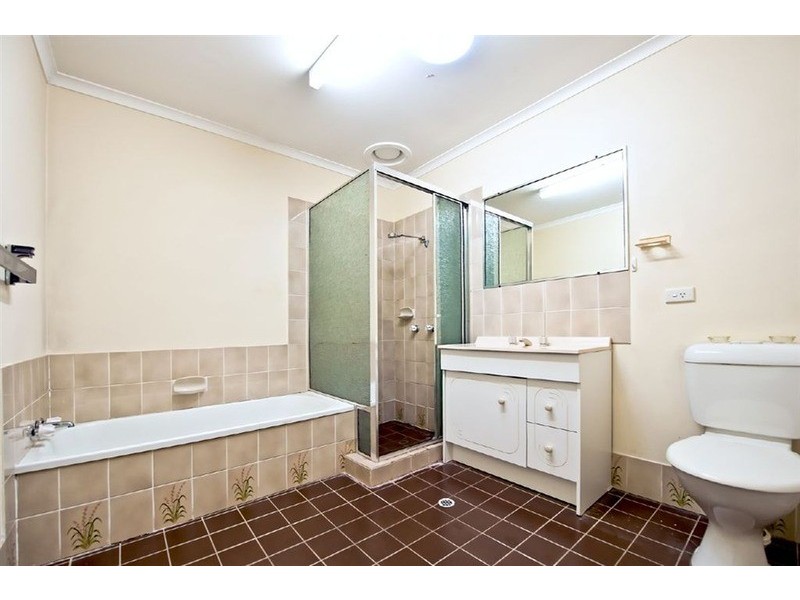 12 Orvieto  Avenue, Broadbeach QLD 4218