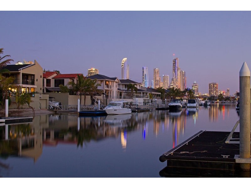 Paradise Waters QLD 4217