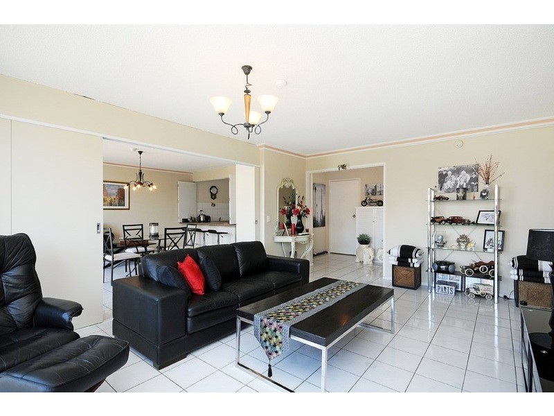 6B/2 Riverview  Parade, Surfers Paradise QLD 4217