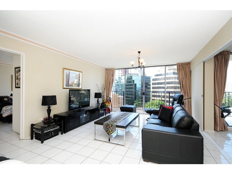6B/2 Riverview  Parade, Surfers Paradise QLD 4217