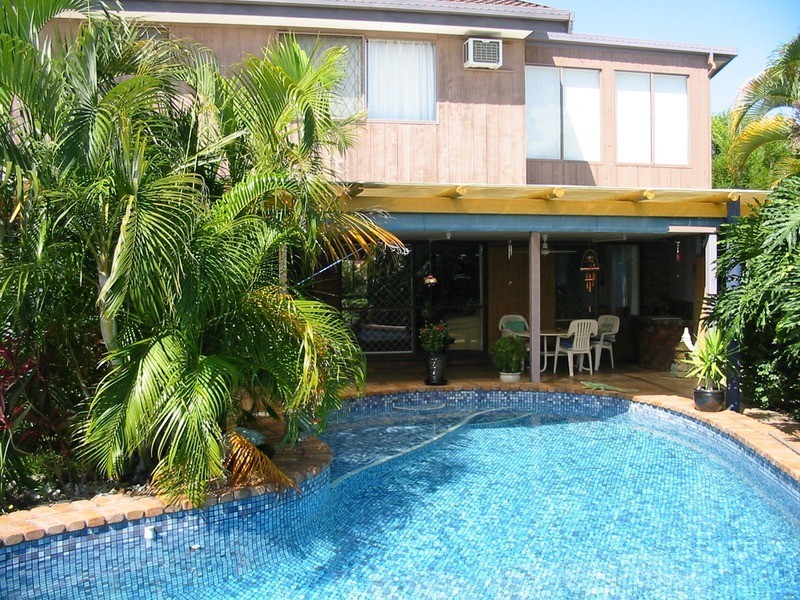 12 Forster Avenue, Sorrento QLD 4217