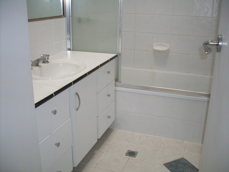 12 Forster Avenue, Sorrento QLD 4217