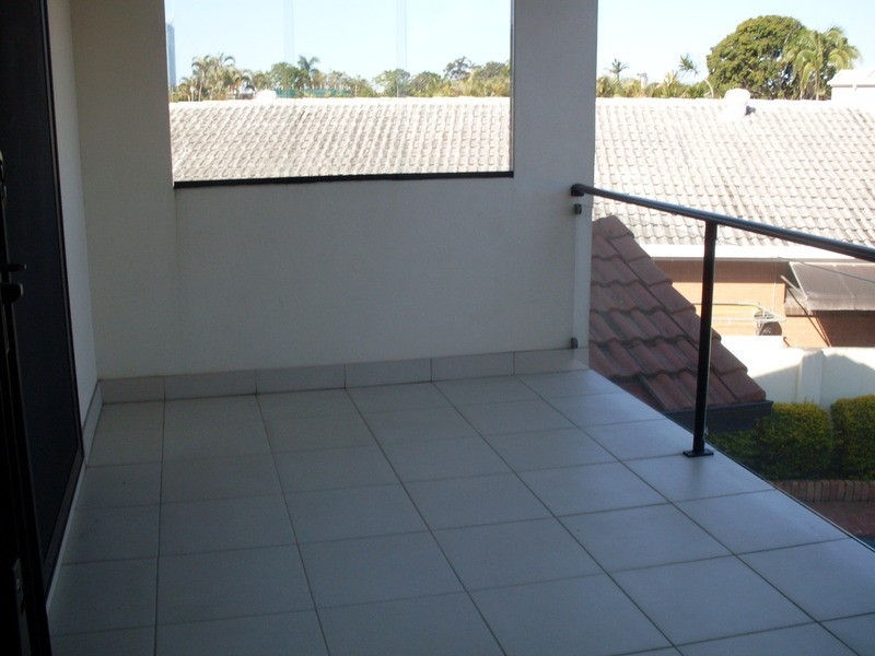 76 Boomerang  Crescent, Sorrento QLD 4217