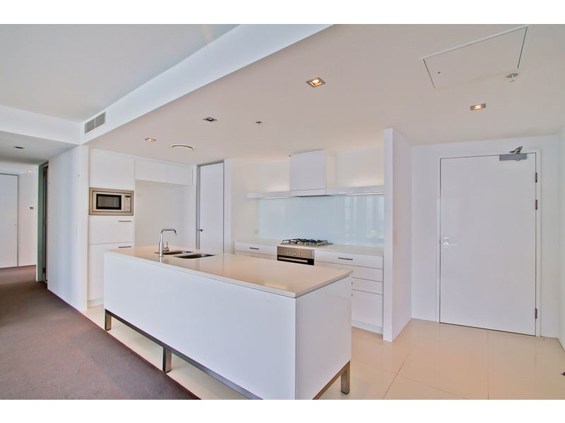 9 Hamilton Avenue, Surfers Paradise QLD 4217