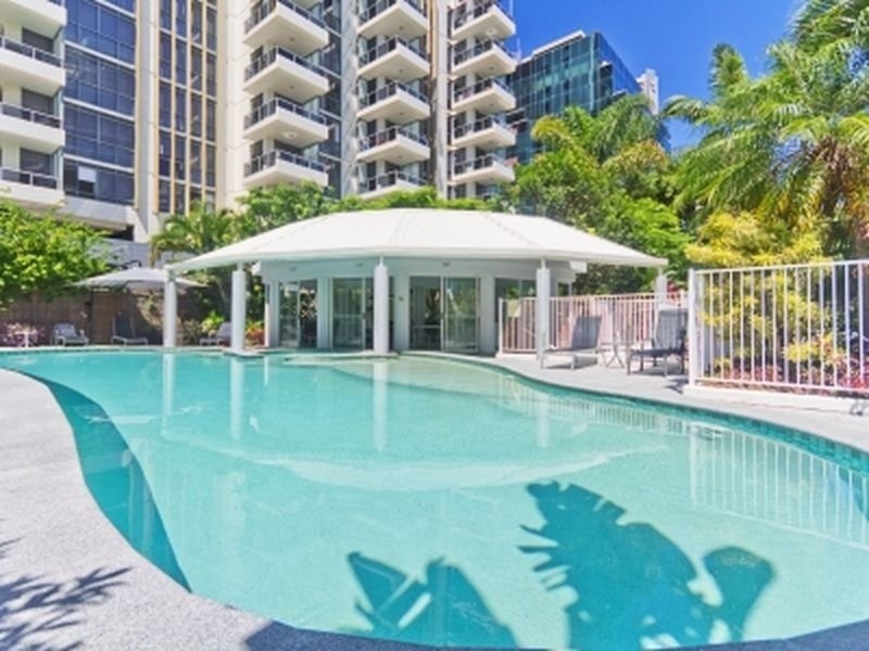 40/19 Riverview Parade, Surfers Paradise QLD 4217
