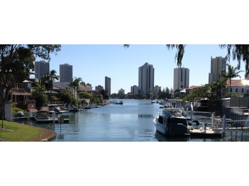32 Southern Cross Drive, Surfers Paradise QLD 4217