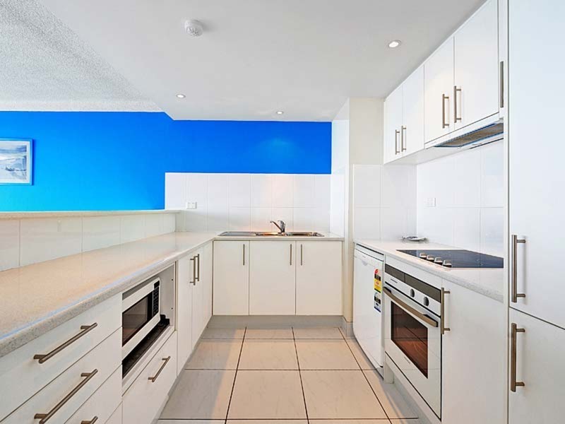 2 Riverview  Parade, Surfers Paradise QLD 4217