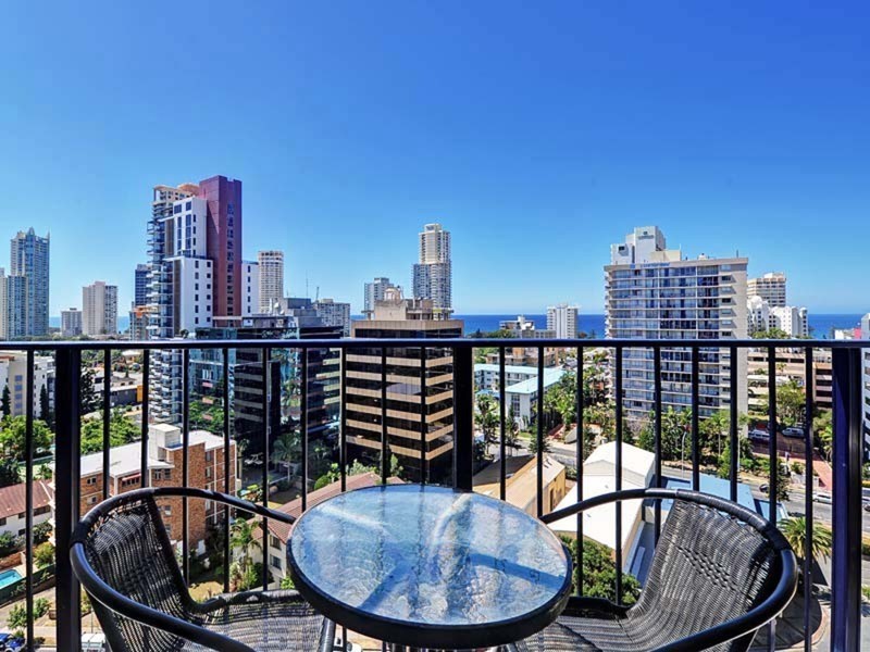 2 Riverview Parade, Surfers Paradise QLD 4217