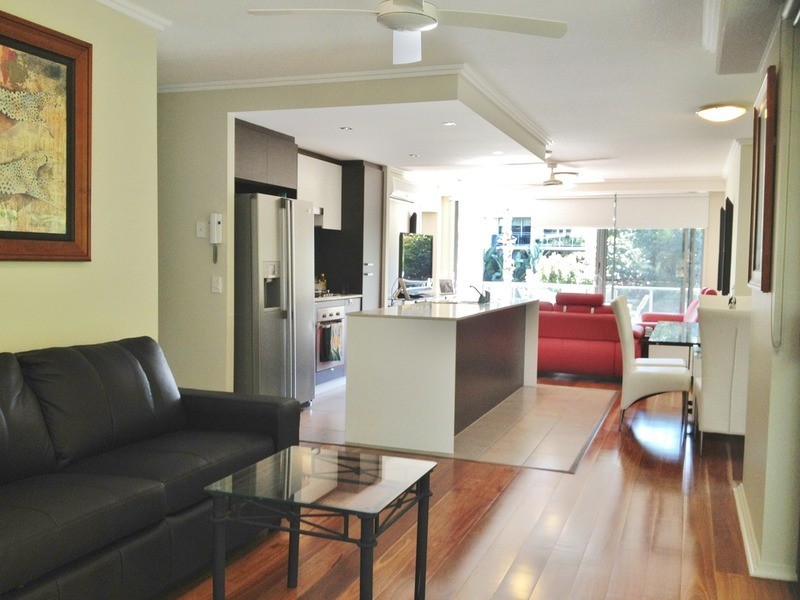 154 Musgrave Avenue, Southport QLD 4215