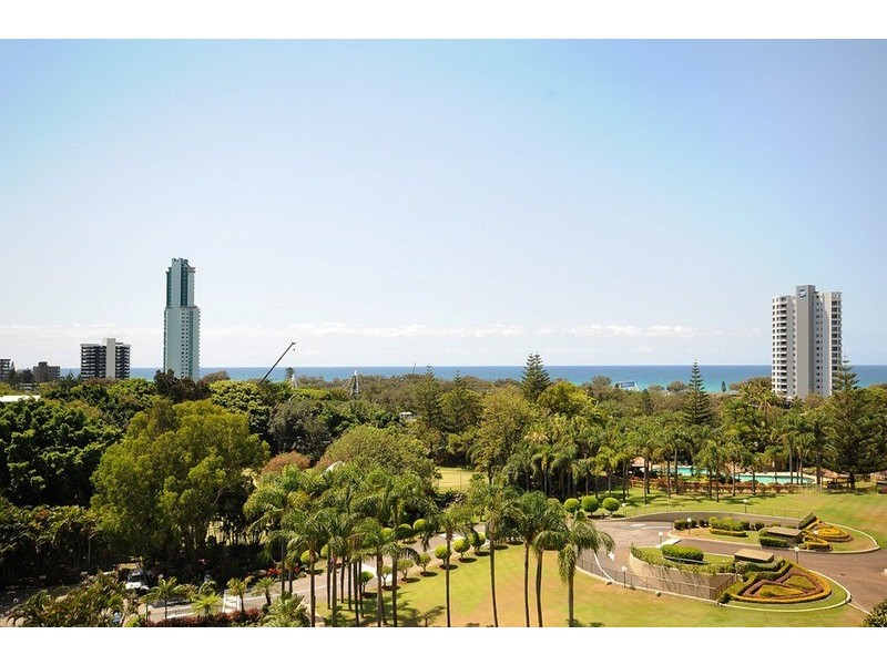 36/’Atlantis West’ 2 Admiralty Drive, Paradise Waters QLD 4217