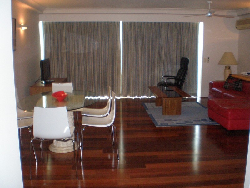 5 Palm Avenue, Surfers Paradise QLD 4217