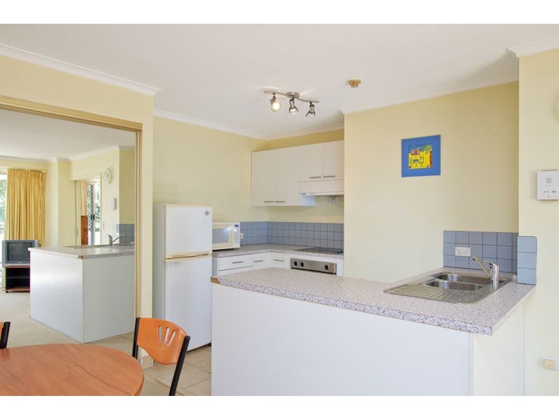 10 Vista “Surfers Beachside” Street, Surfers Paradise QLD 4217