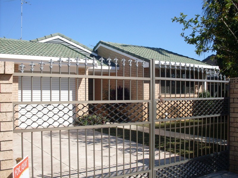 46 Campbell Street, Sorrento QLD 4217