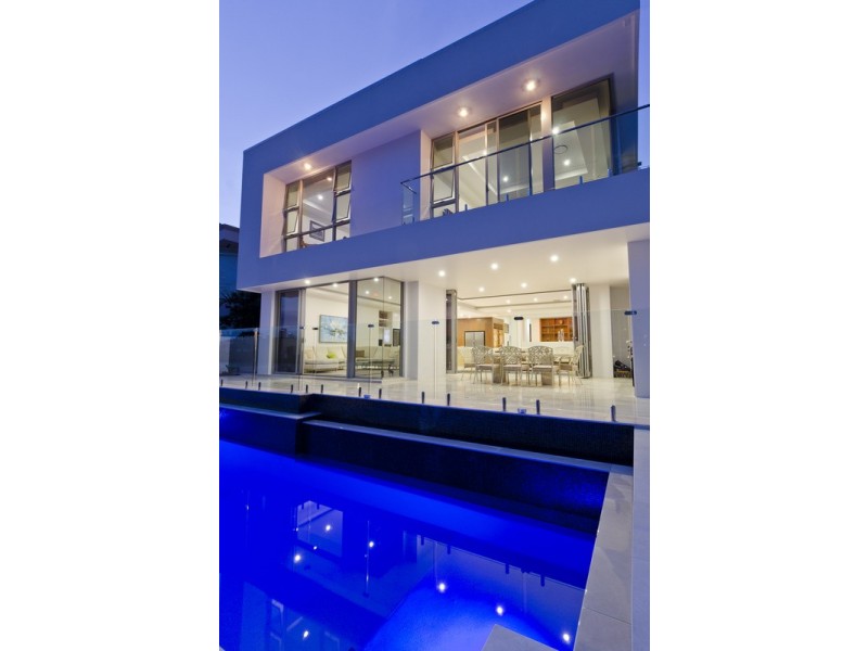 Isle Of Capri QLD 4217