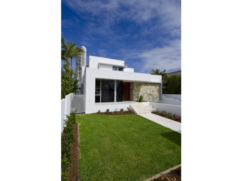 Isle Of Capri QLD 4217