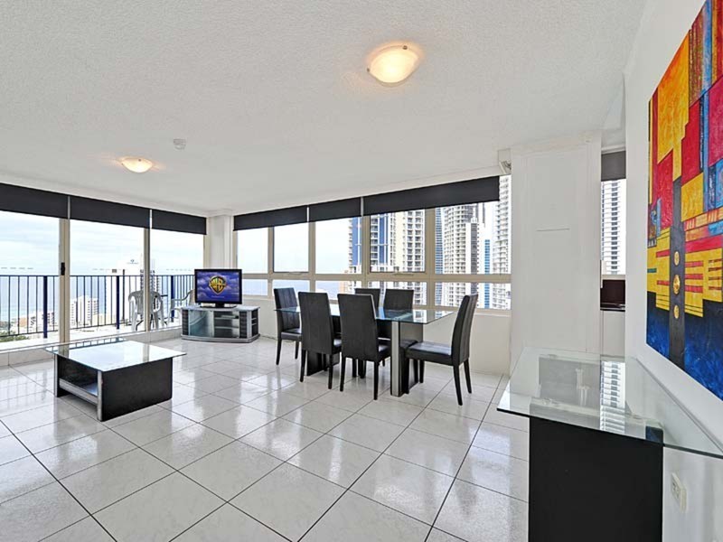 ‘Condor’ 2 Riverview Parade, Surfers Paradise QLD 4217