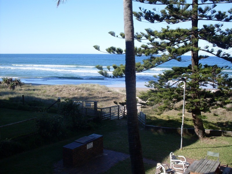 42 Old Burleigh Road, Surfers Paradise QLD 4217