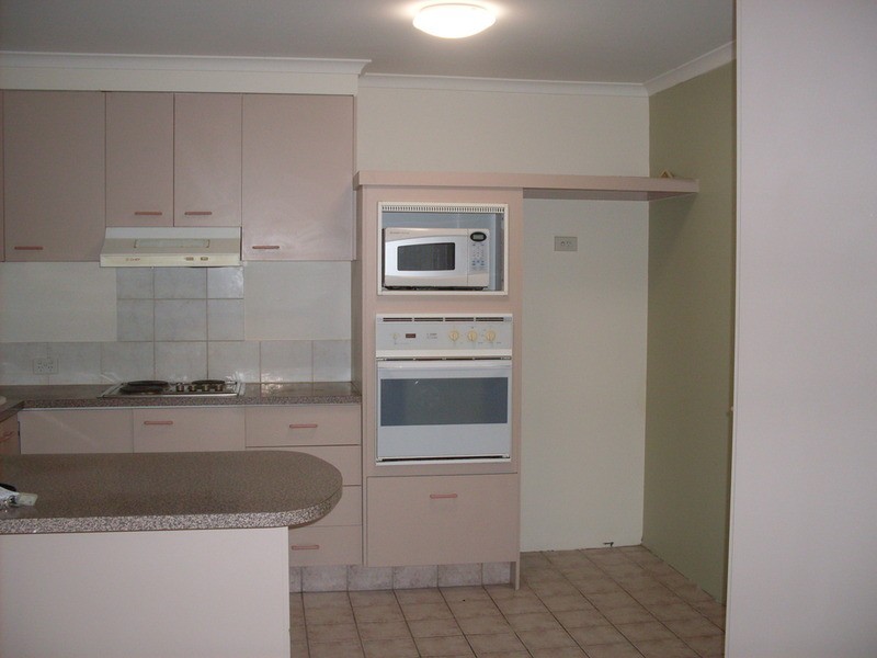 7/124 Queen Street, Southport QLD 4215