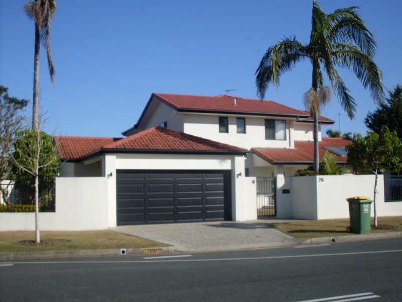 76 Boomerang  Crescent, Sorrento QLD 4217