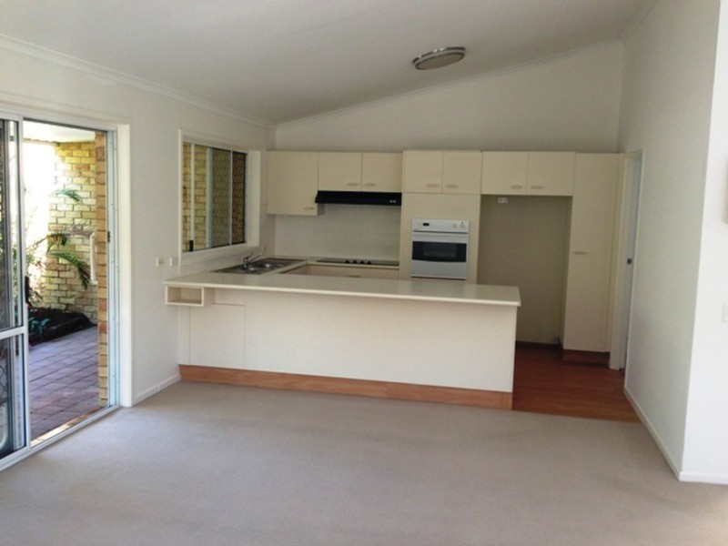 19 Elliott Street, Surfers Paradise QLD 4217