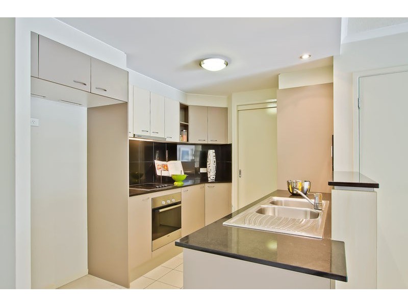 222/21 Cypress Avenue, Surfers Paradise QLD 4217