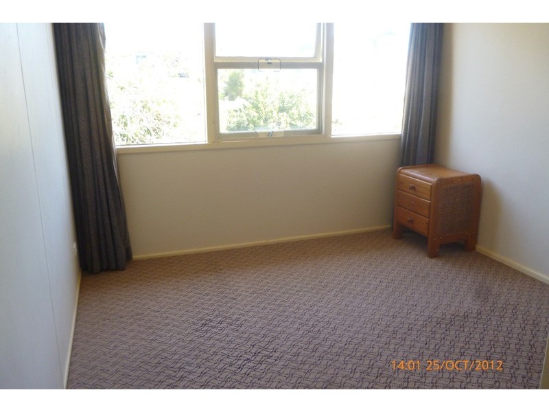 3/250 Stanhill  Drive, Chevron Island QLD 4217