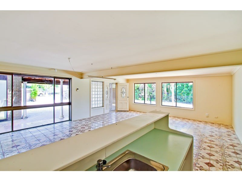 23 Buccaneer Court, Paradise Waters QLD 4217