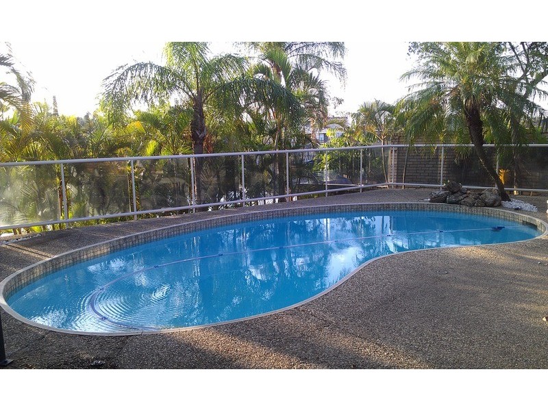 5 La Scala Court, Isle Of Capri QLD 4217