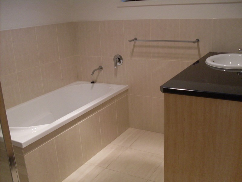 76 Boomerang  Crescent, Sorrento QLD 4217