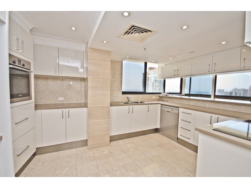 “Imperial Surf” 80 Esplanade, Surfers Paradise QLD 4217