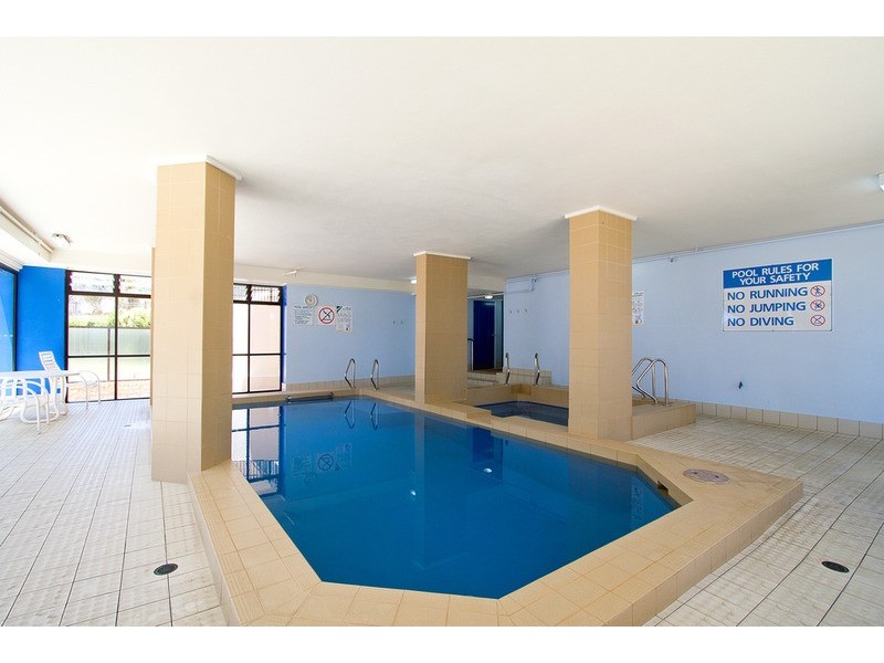 25E/80 The  Esplanade, Surfers Paradise QLD 4217