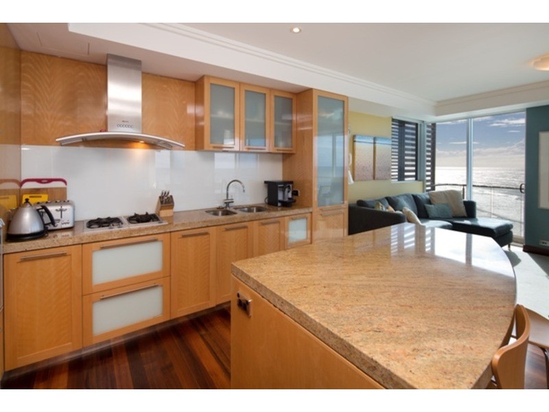 1 Markwell  Avenue, Surfers Paradise QLD 4217