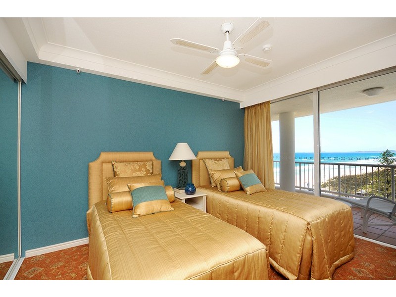 Unit 321/Moroccan Tower The Esplanade, Surfers Paradise QLD 4217