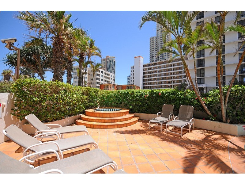 Unit 321/Moroccan Tower The Esplanade, Surfers Paradise QLD 4217