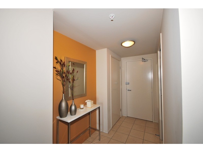 CHEVRON RENAISSANCE 23 Ferny Avenue, Surfers Paradise QLD 4217