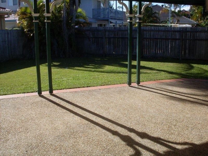 10 Tristan Court, Benowa QLD 4217