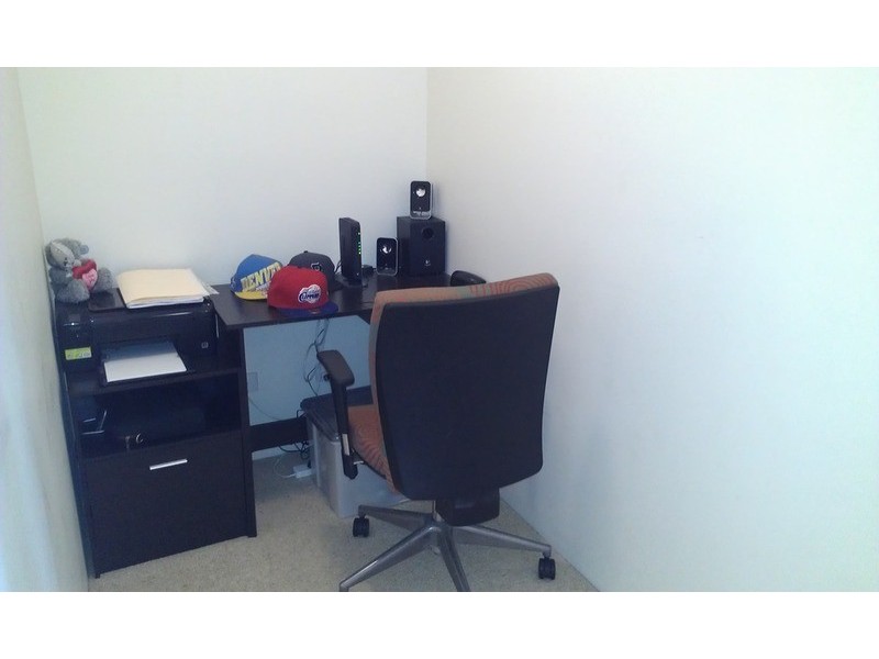 4 Proud  Street, Labrador QLD 4215