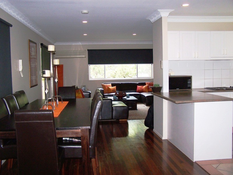 85 Amalfi Drive, Isle Of Capri QLD 4217