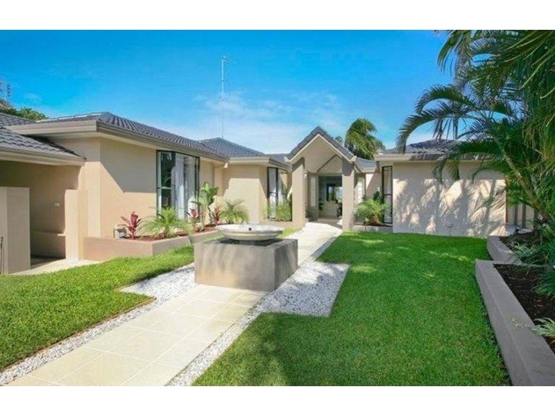 56 Blair Athol Crescent, Sorrento QLD 4217