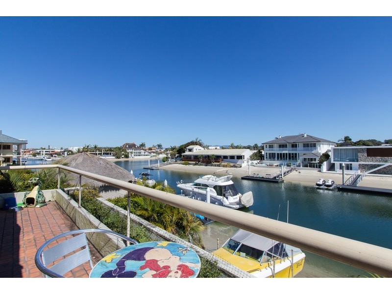 Paradise Waters QLD 4217