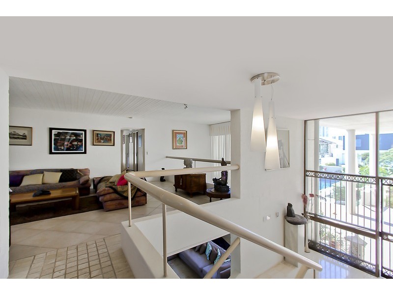 Paradise Waters QLD 4217