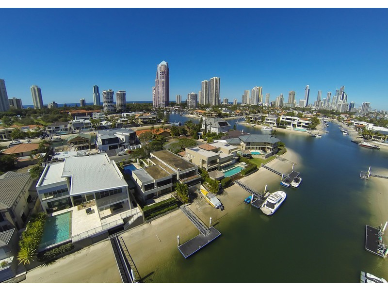 Paradise Waters QLD 4217