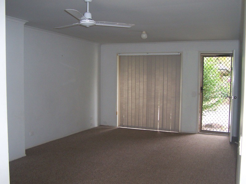 2 Golden Palms Court, Ashmore QLD 4214