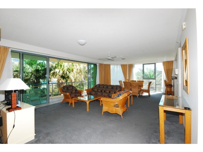SUN CITY 3400 Surfers Paradise Boulevard, Surfers Paradise QLD 4217
