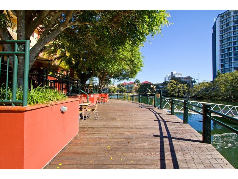 Unit 107 Paradise Island Resort, Surfers Paradise QLD 4217