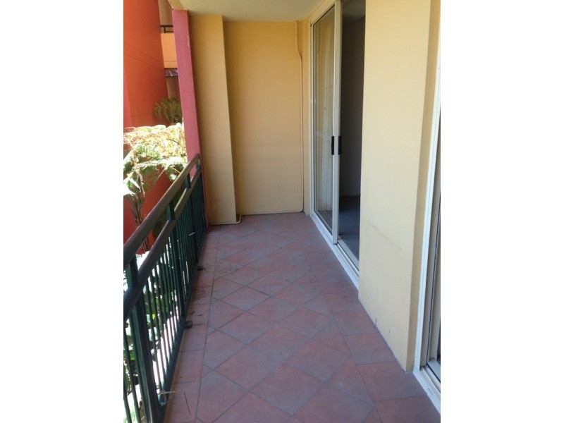 Unit 107 Paradise Island Resort, Surfers Paradise QLD 4217